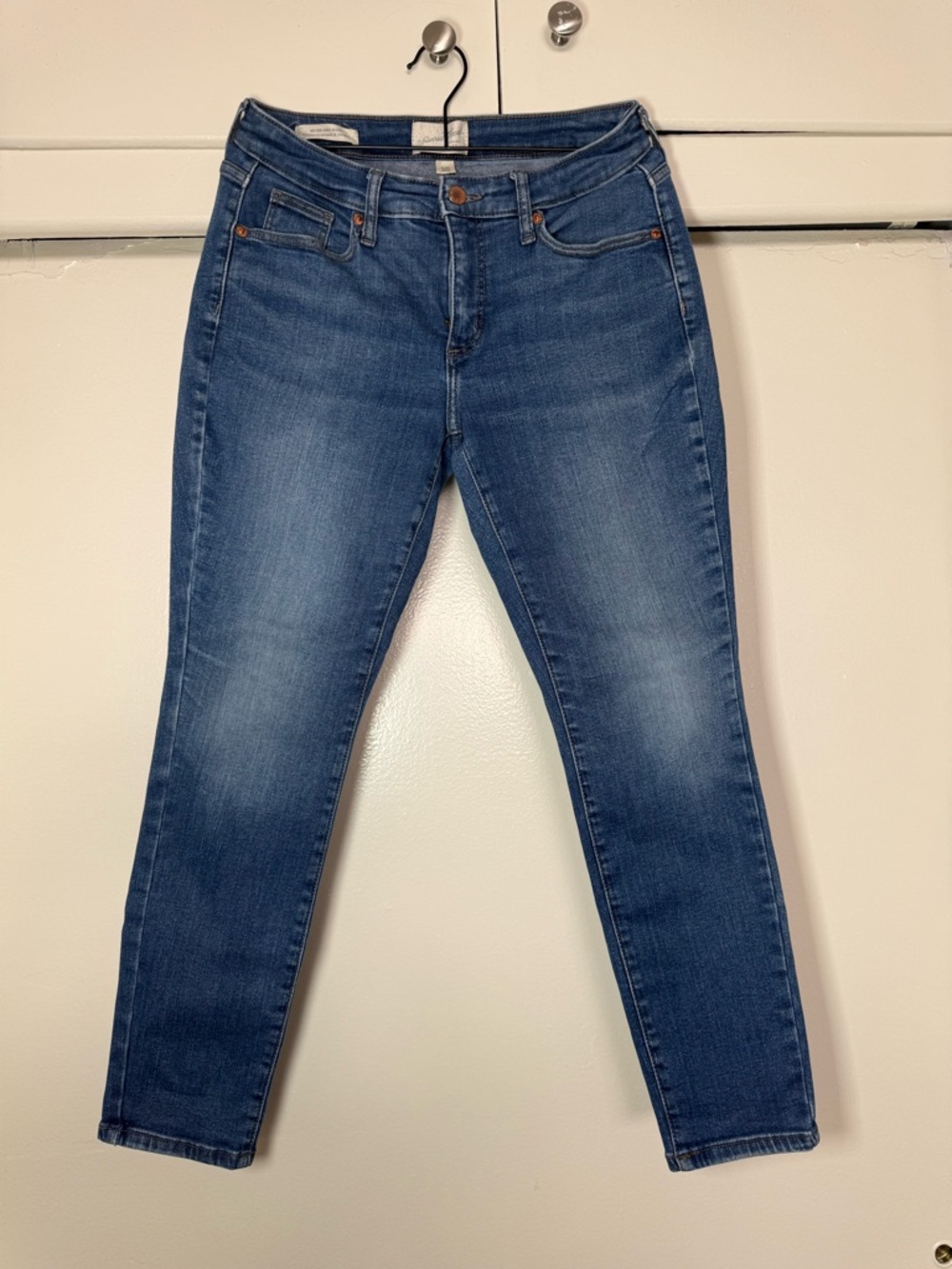 Universal Thread Slim Women's Dark Blue Skinny Jeans